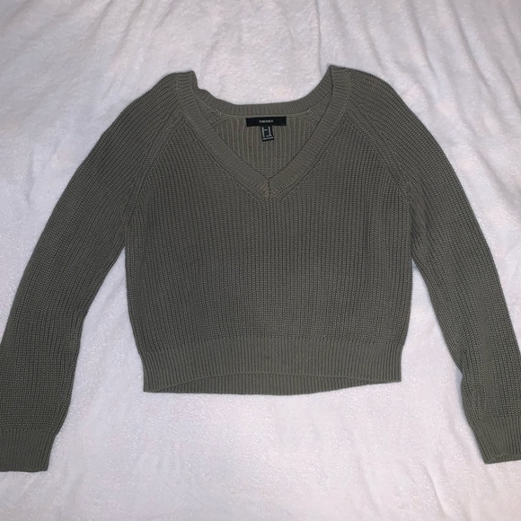 Forever 21 Cropped Sweater Bundle - Picture 3 of 4